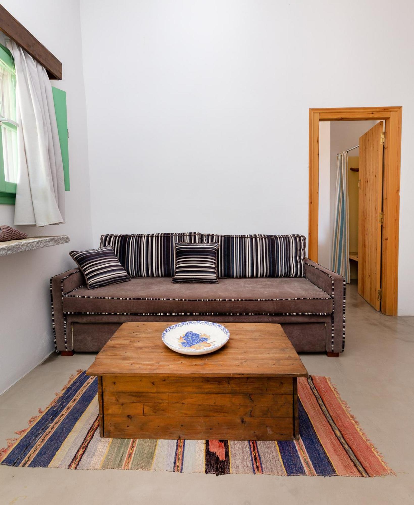 Ailouros Scenic Guest Houses Schoinoussa المظهر الخارجي الصورة