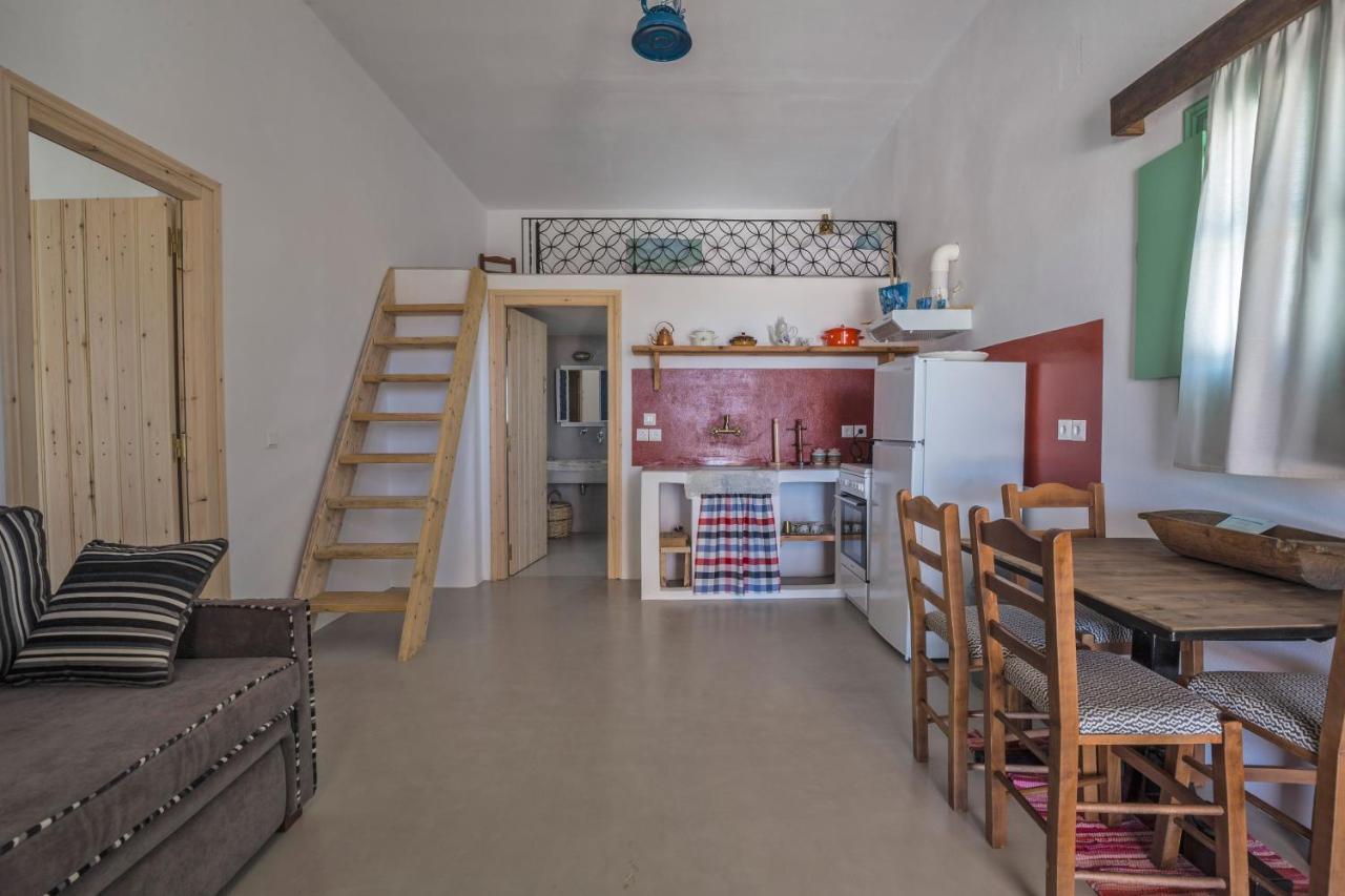 Ailouros Scenic Guest Houses Schoinoussa المظهر الخارجي الصورة